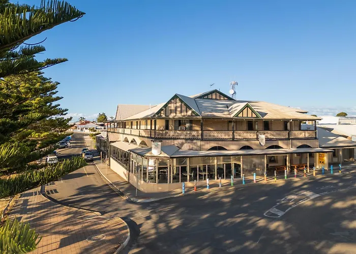 Marion Bay Hotels