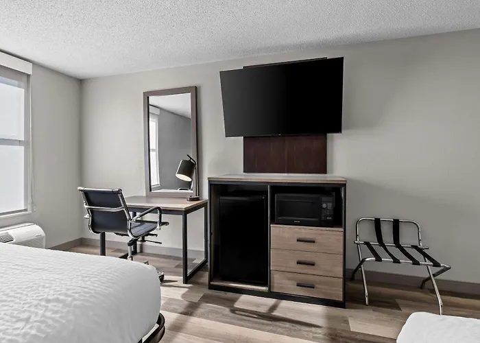 Clarion Pointe I-85 High Point - Archdale Hotel