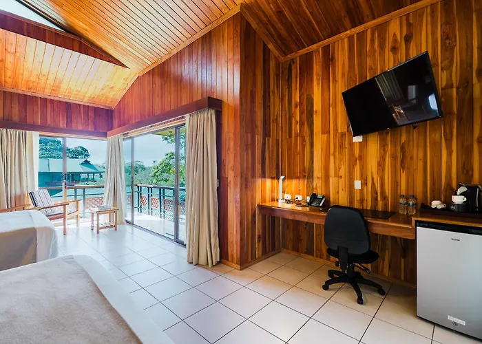 Ficus Sunset Suites Monteverde