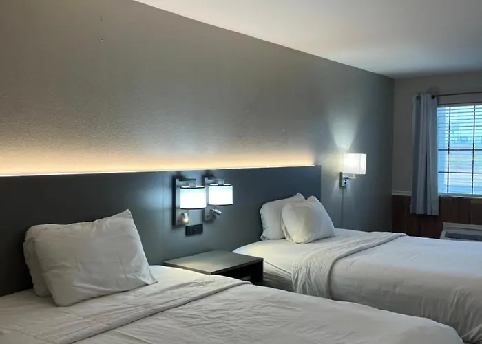 Hallmarc Inn & Suites Of West Memphis