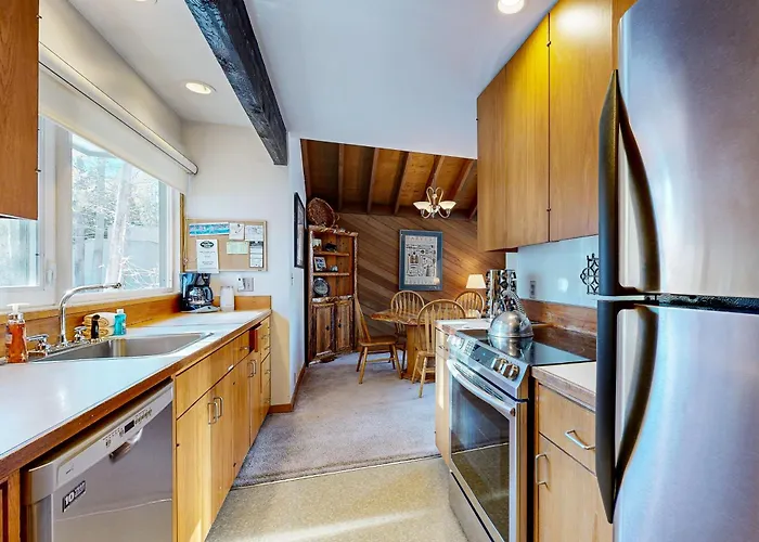 Meadow House 11 | Discover Sunriver