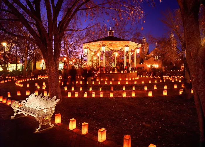 Holiday Inn Express & Suites Albuquerque Historic Old Town By Ihg