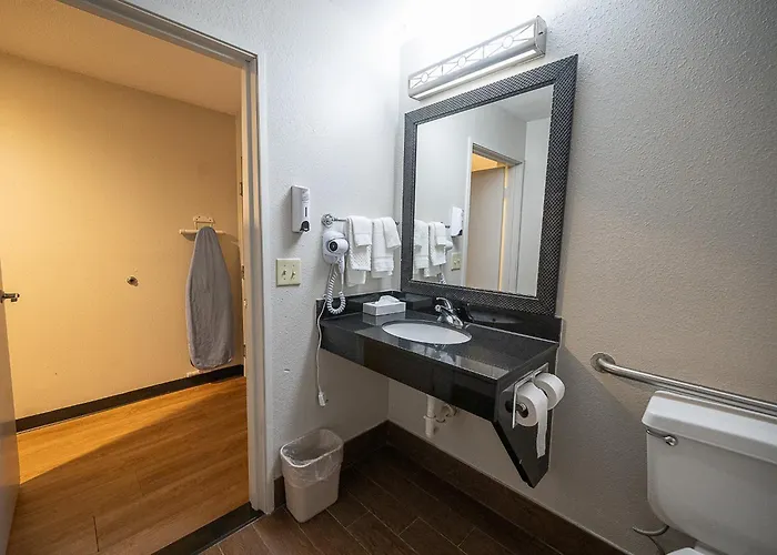 Red Roof Inn & Suites Danville, Il