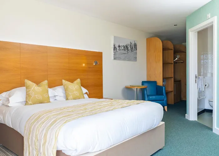 Croyde Hotels