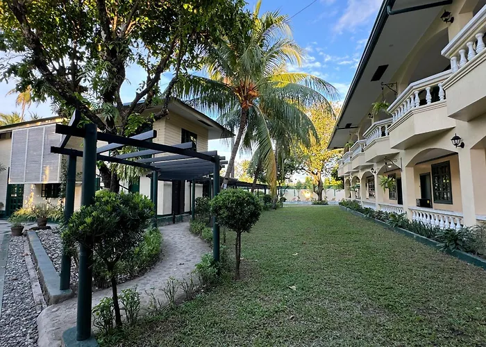 Bais Hotels