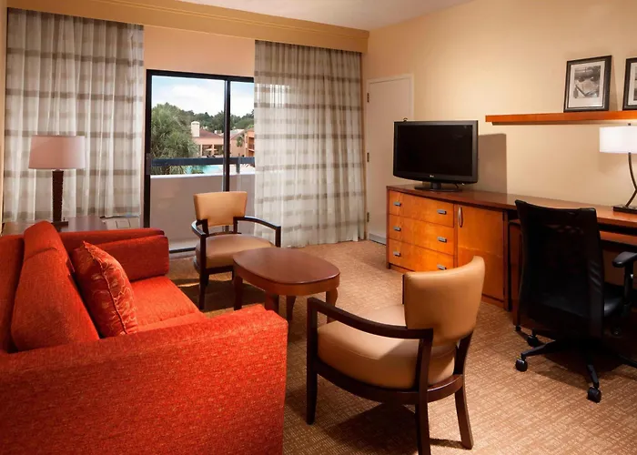 Courtyard By Marriott Tallahassee Downtown/Capital