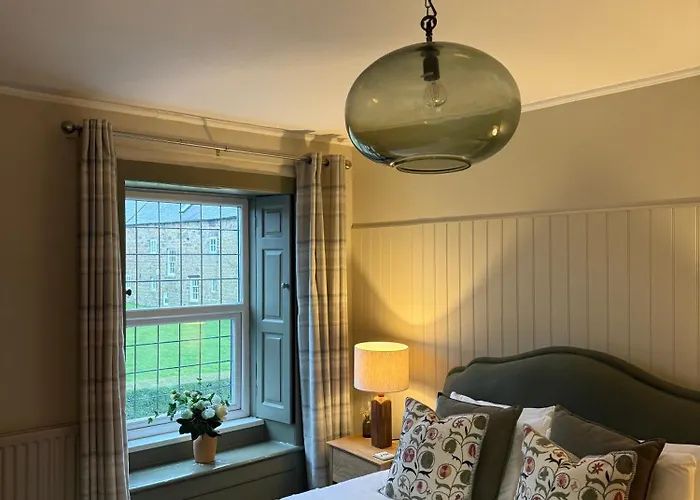 Alnmouth Hotels