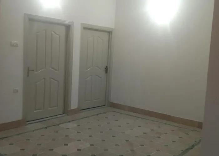 Gujrat Hotels