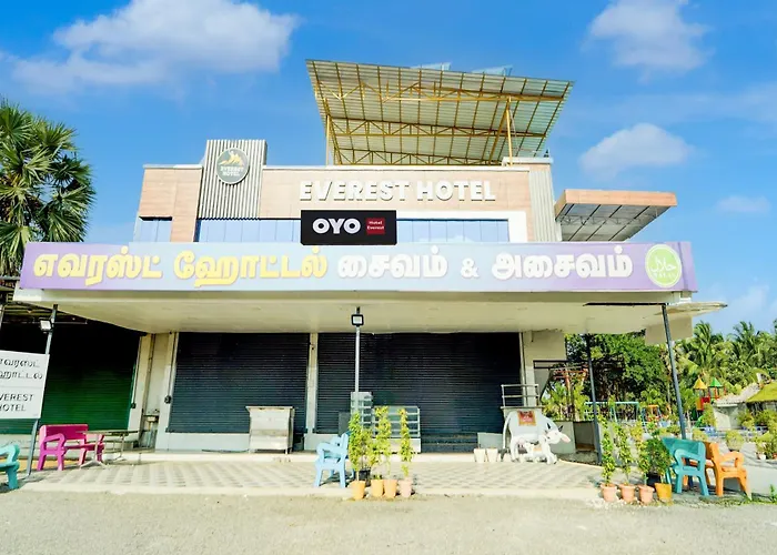 Vadakkuvalliyur Hotels