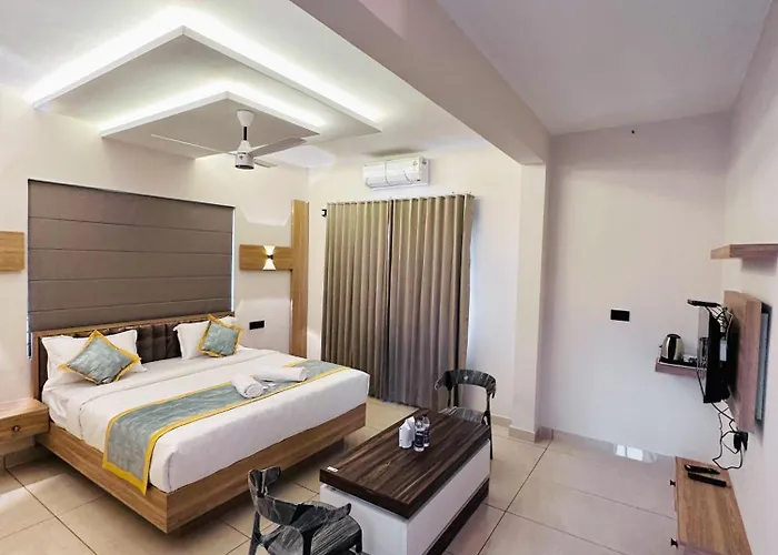 Kasaragod Hotels