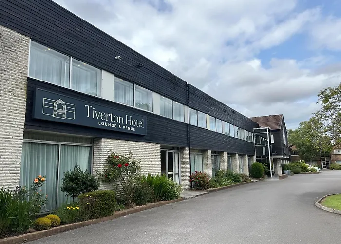Tiverton (Devon) Hotels