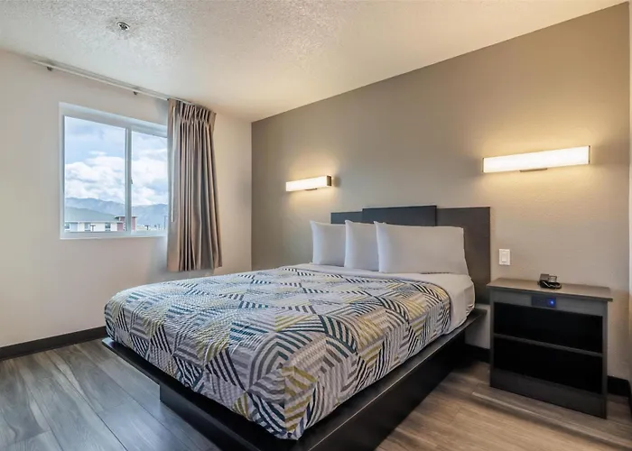 Superior Hotels