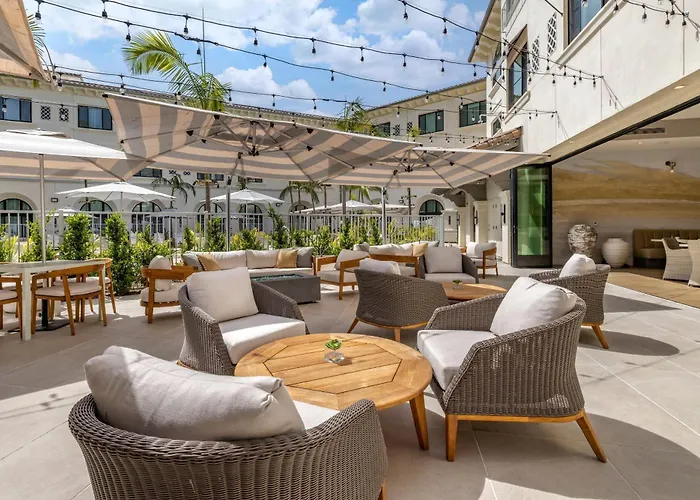 Calabasas Hotels