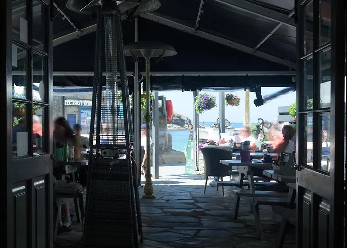 Port Isaac Hotels