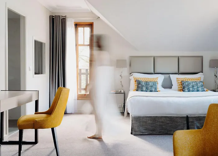 Talloires Hotels