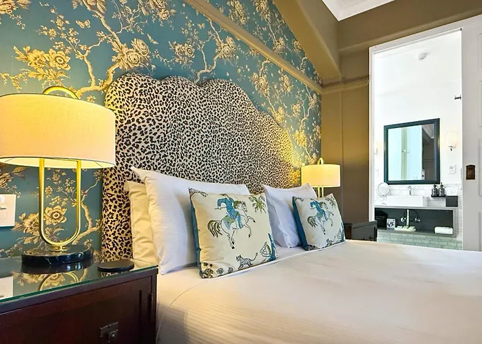 Napier Hotels
