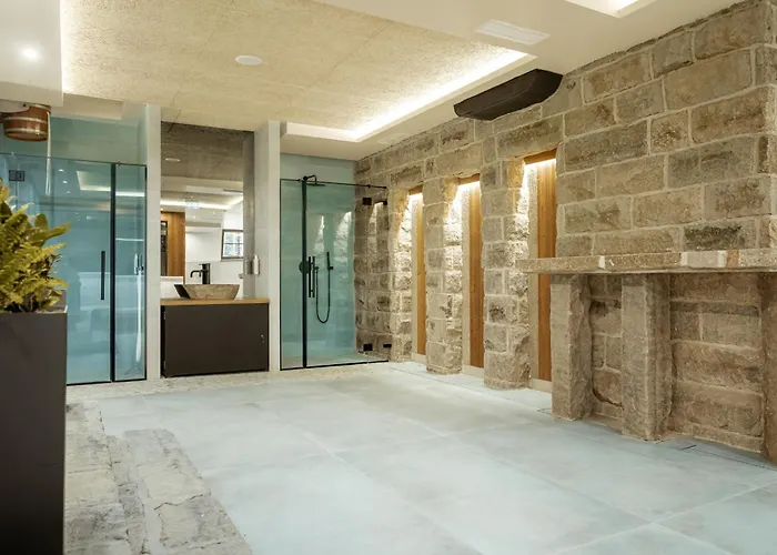 Divcibare Hotels