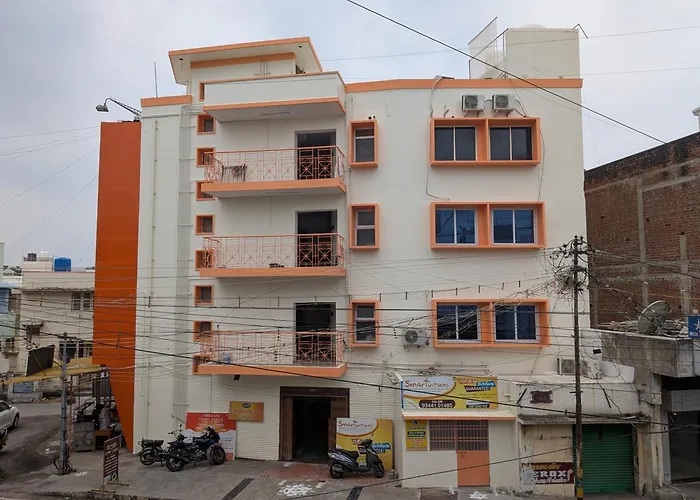 Salem Hotels