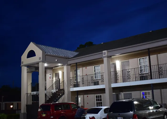 Red Hill Hotels