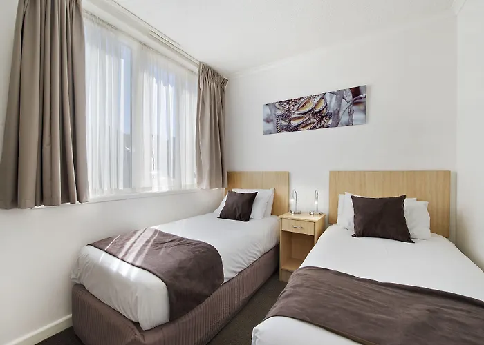 Natimuk Hotels
