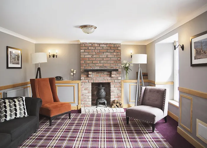 Forfar Hotels