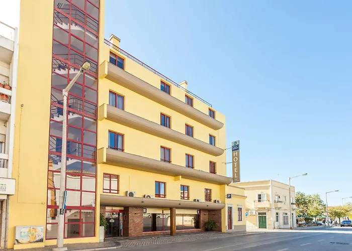 Faro Hotels