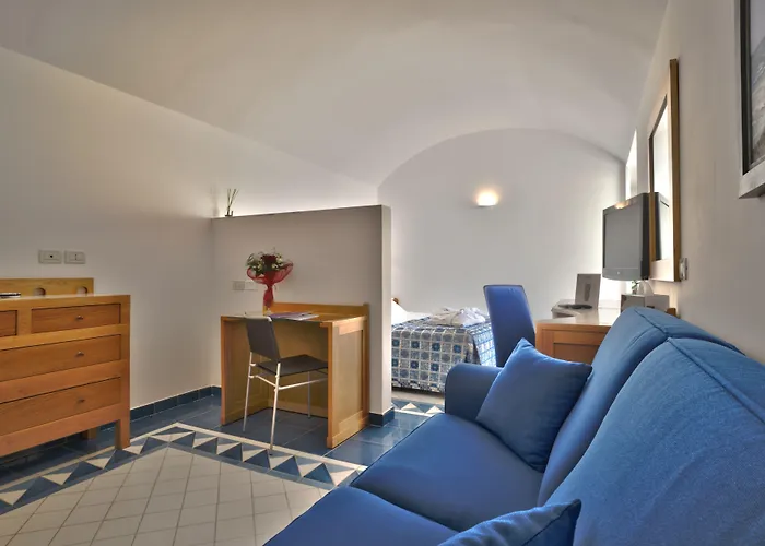 Palinuro Hotels