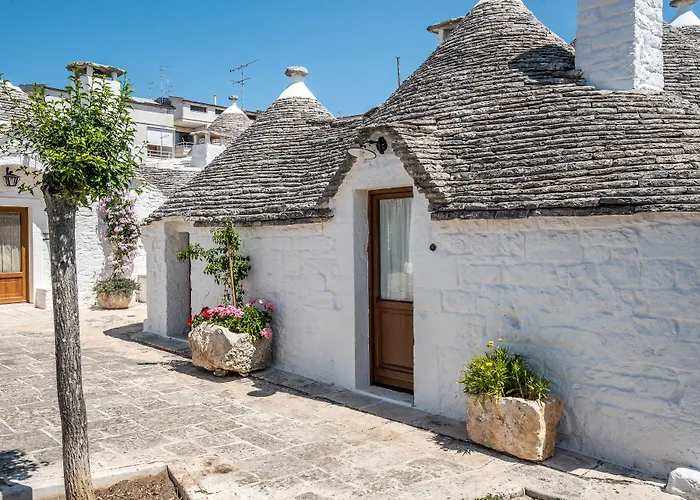 Alberobello Hotels