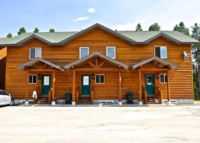 Yellowstone National Park Hotels