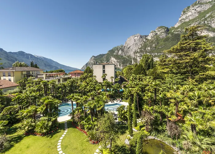 Riva del Garda Hotels
