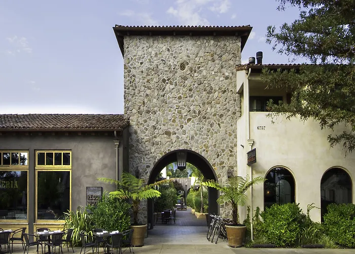 Yountville Hotels