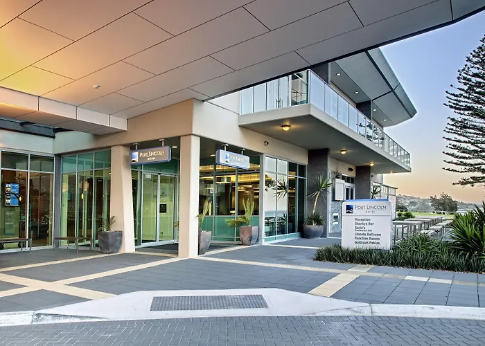 Port Lincoln Hotels