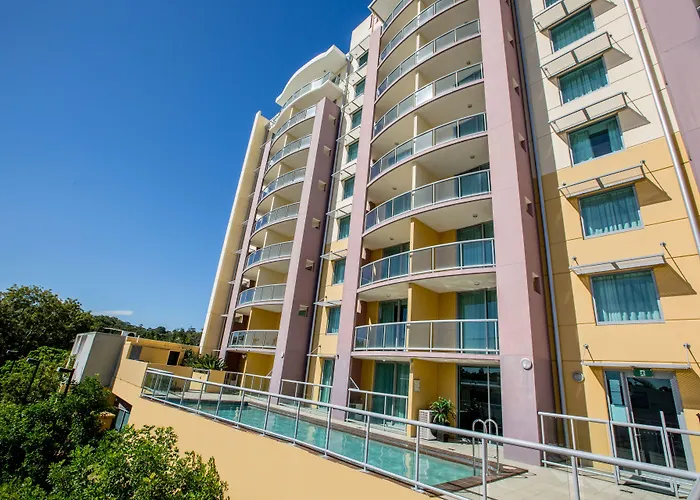 Springwood Hotels