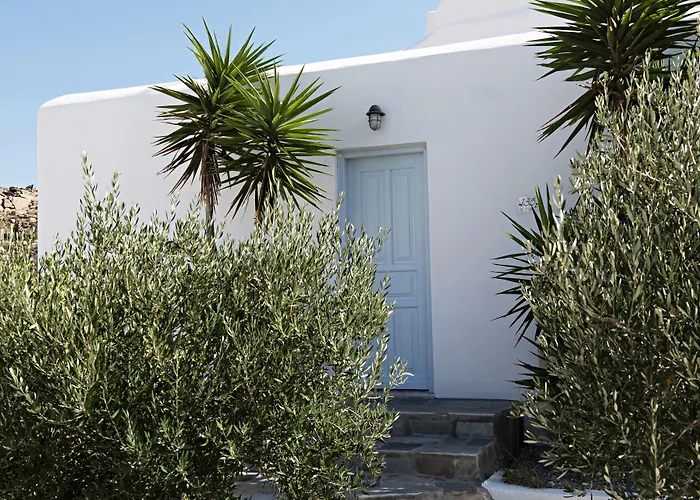 Paradise Beach (Mykonos) Hotels