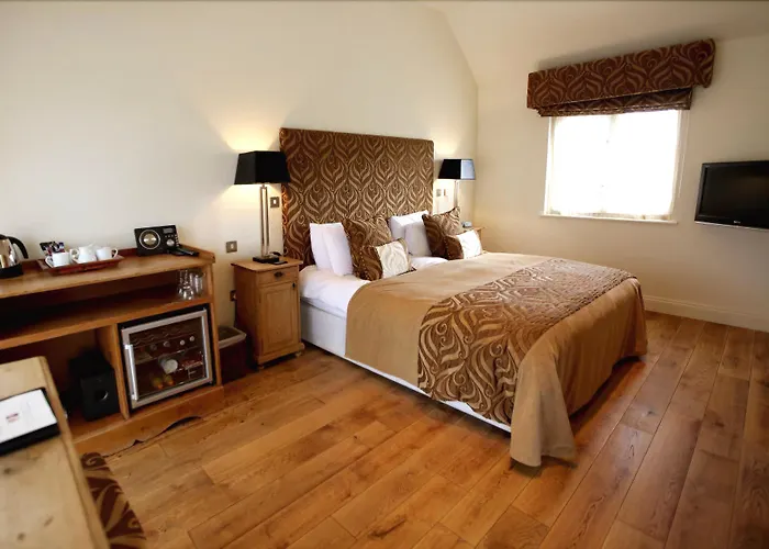 Chelmsford Hotels