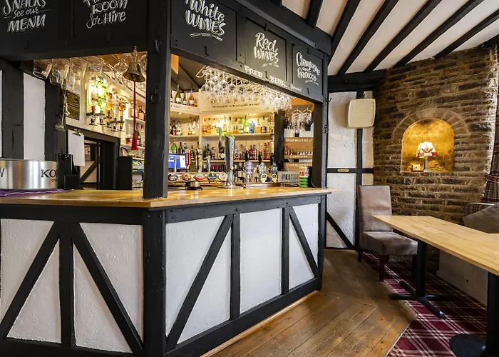Wotton-under-Edge Hotels