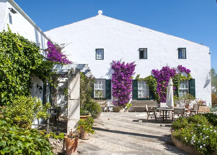 Sant Lluis Hotels