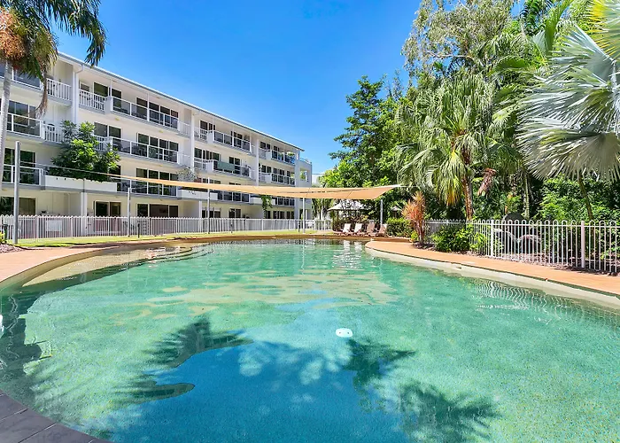 Daintree Hotels
