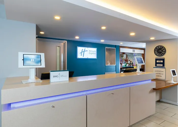Oldbury (West Midlands) Hotels