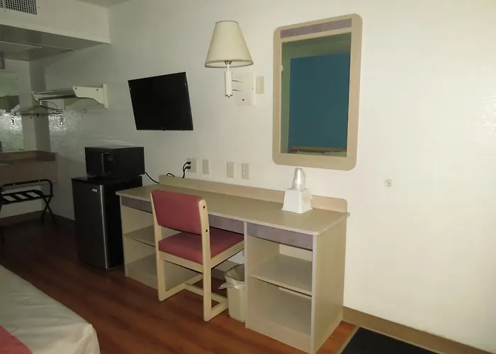 Motel 6-Mitchell, Sd