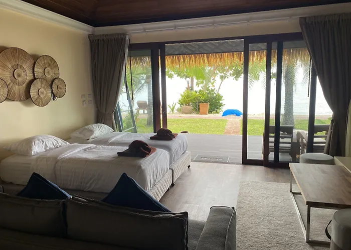 Koh Kradan Hotels