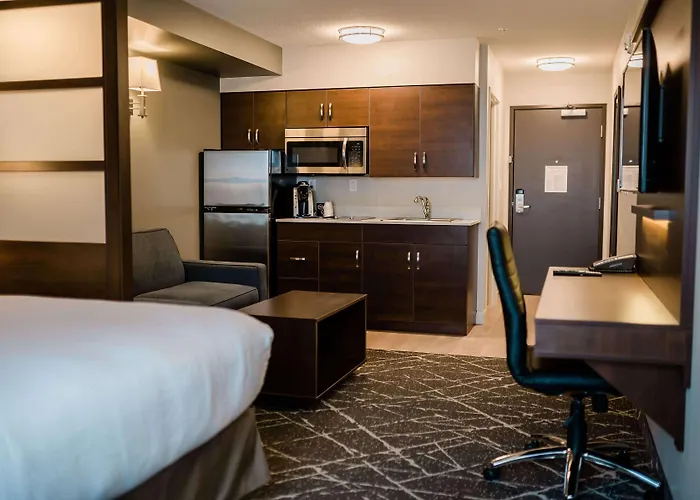 Portage la Prairie Hotels