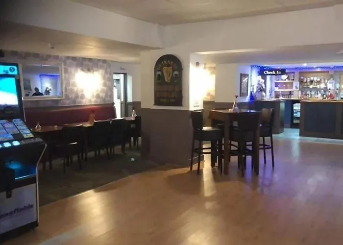Alcester Hotels