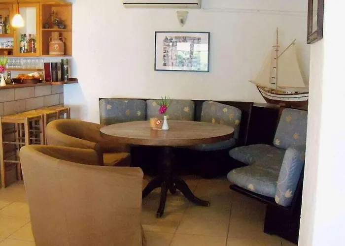 Porto Heli Hotels