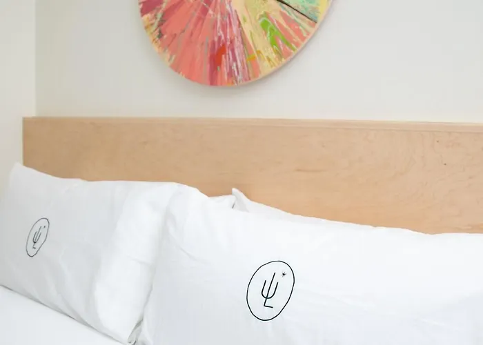 Palm Springs Hotels