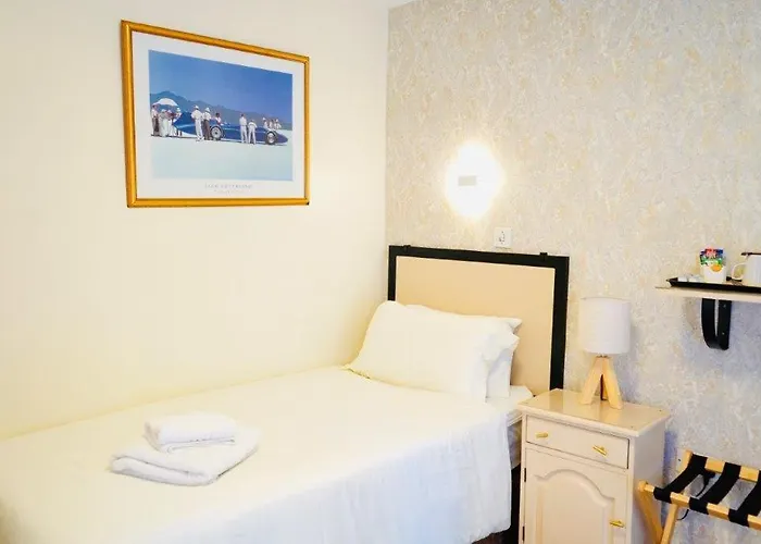 Newark-on-Trent (Nottinghamshire) Hotels
