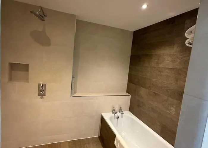 Skibbereen Hotels