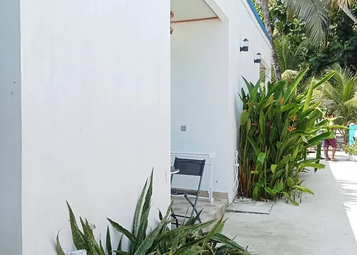 Fulidhoo Hotels