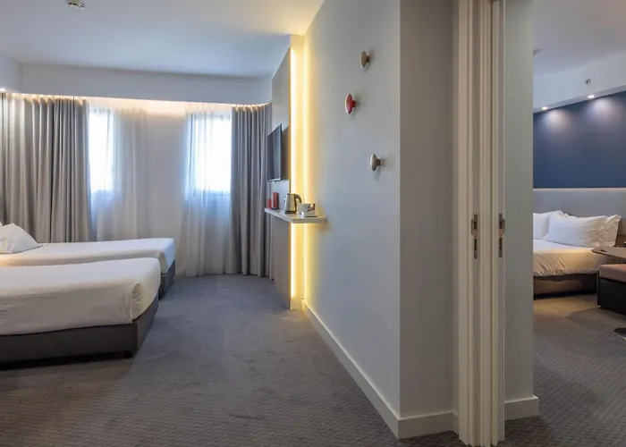 Holiday Inn Express Porto City Centre By Ihg