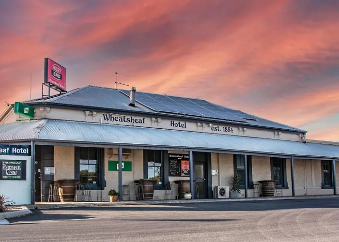 Moonta Bay Hotels